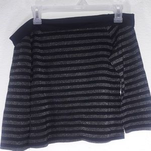 Contemporary Explosion Stripped Top